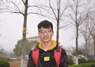 吃瓜李同学,揭秘校园里的“瓜王”传奇